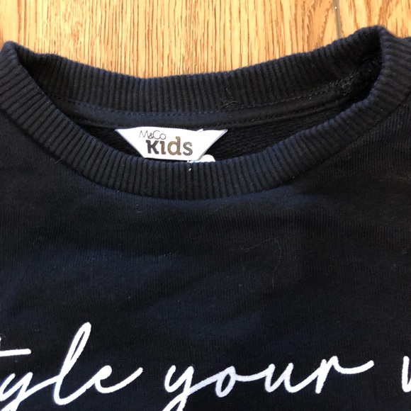 M&CO Girls Top Size 5-6 - Picture 4 of 4